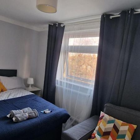 Cade Castle - Tulse Hill Apartment Лондон Екстериор снимка